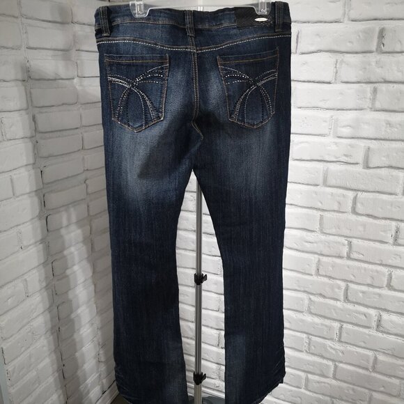 Dollhouse Ladies Size 15 Dark Wash Bootcut Embellished Blue Jeans - Picture 2 of 16